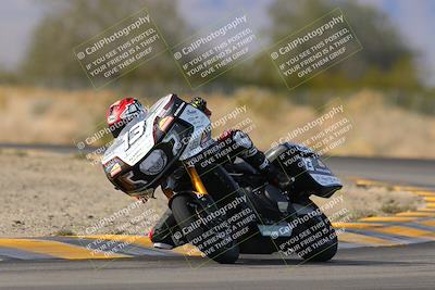 media/Dec-17-2022-SoCal Trackdays (Sat) [[224abd9271]]/Turn 7 Set 2 (1140am)/